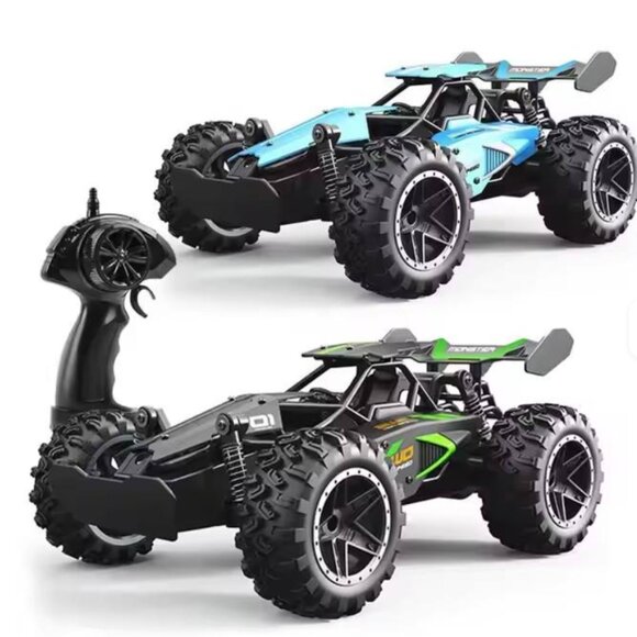 NWT READY TO GO High-Speed Green and Black RC Car - Picture 2 of 7